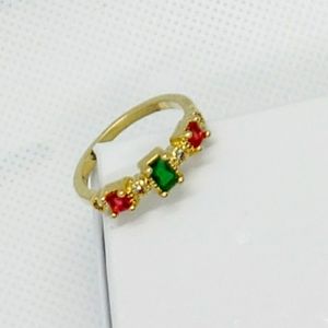 Size 7.5 sterling silver CZ ring